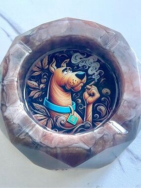 Scooby Doo Cartoon Resin Ashtray Octagon Shaped Collectible Decor Gift